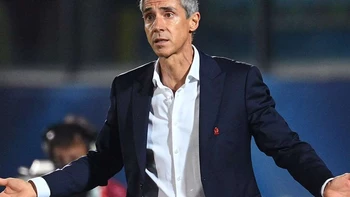 Flamengo contrató al entrenador portugués Paulo Sousa Flamengo contrató al entrenador portugués Paulo Sousa
