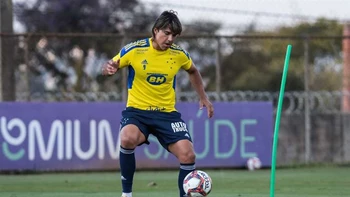 Cruzeiro rebajará sueldos a sus jugadores, incluido a Marcelo Martins Cruzeiro rebajará sueldos a sus jugadores, incluido a Marcelo Martins