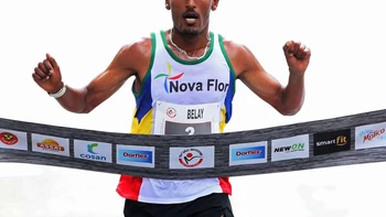 Africanos Chebet y Bezabh vuelven a imponerse en la carrera San Silvestre de Sao Paulo Africanos Chebet y Bezabh vuelven a imponerse en la carrera San Silvestre de Sao Paulo