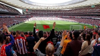 Los estadios pueden volver a llenarse al 100% en España Los estadios pueden volver a llenarse al 100% en España