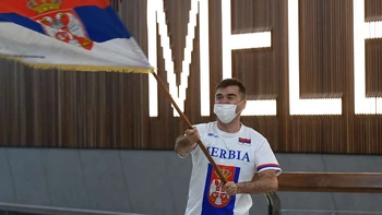 Gobierno serbio pidió a autoridades australianas la inmediata liberación del tenista Djokovic Gobierno serbio pidió a autoridades australianas la inmediata liberación del tenista Djokovic