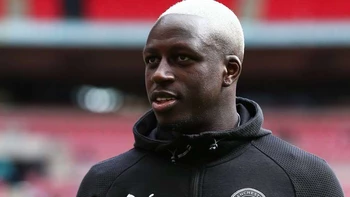 Futbolista francés Benjamin Mendy acusado de violación, en libertad bajo fianza Futbolista francés Benjamin Mendy acusado de violación, en libertad bajo fianza