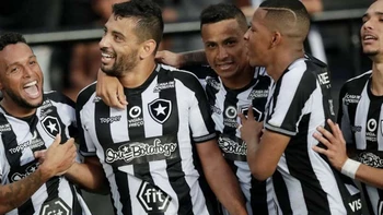 Copropietario del Crystal Palace de Inglaterra compró el Botafogo de Brasil Copropietario del Crystal Palace de Inglaterra compró el Botafogo de Brasil