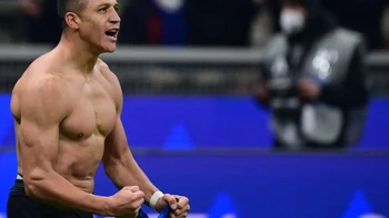 Alexis Sánchez da la Supercopa de Italia al Inter en el último suspiro Alexis Sánchez da la Supercopa de Italia al Inter en el último suspiro
