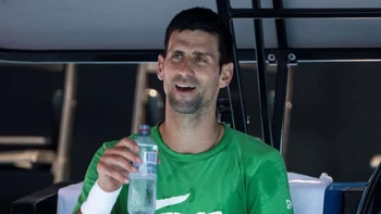El Open de Australia cuenta con Djokovic, aún pendiente del gobierno australiano El Open de Australia cuenta con Djokovic, aún pendiente del gobierno australiano