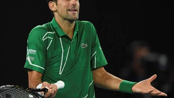 Gobierno australiano anula por segunda vez visa de Djokovic pero suspende su expulsión Gobierno australiano anula por segunda vez visa de Djokovic pero suspende su expulsión