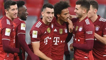 Bayern Múnich golea 4-0 al Wolfsburgo en su último partido de 2021 Bayern Múnich golea 4-0 al Wolfsburgo en su último partido de 2021