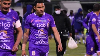 Real Potosí desciende luego de 23 años en el fútbol profesional Real Potosí desciende luego de 23 años en el fútbol profesional