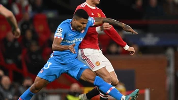 Atlético Madrid deja fuera de la Champions al Manchester United de Cristiano Ronaldo (0-1) Atlético Madrid deja fuera de la Champions al Manchester United de Cristiano Ronaldo (0-1)