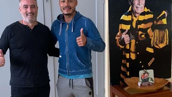 Conozca al abogado que lideró el reclamo de Blooming ante FIFA Conozca al abogado que lideró el reclamo de Blooming ante FIFA