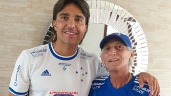 Marcelo Martins pide oraciones por la salud de su padre (video) Marcelo Martins pide oraciones por la salud de su padre (video)
