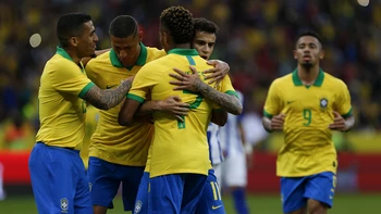 Brasil arrasa a Honduras en último amistoso previo a la Copa Brasil arrasa a Honduras en último amistoso previo a la Copa