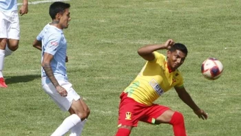 Palmaflor deja mal parado a Aurora tras derrotarlo por 2-1 Palmaflor deja mal parado a Aurora tras derrotarlo por 2-1