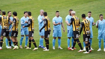 El clásico The Strongest-Bolívar fue postergado para el domingo (19:30) El clásico The Strongest-Bolívar fue postergado para el domingo (19:30)