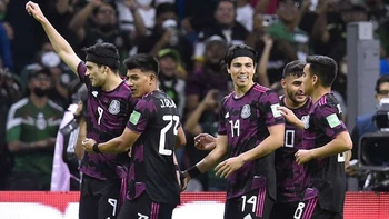 México y EEUU obtuvieron los últimos boletos directos de la Concacaf para el Mundial México y EEUU obtuvieron los últimos boletos directos de la Concacaf para el Mundial