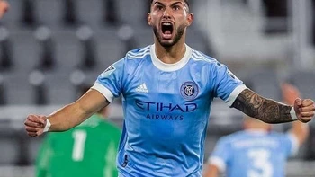 Argentino Castellanos entra a los libros de récord del fútbol de la MLS Argentino Castellanos entra a los libros de récord del fútbol de la MLS