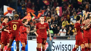 Roma y Feyenoord disputarán la primera final de la Europa Conference League Roma y Feyenoord disputarán la primera final de la Europa Conference League