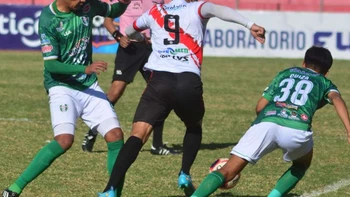 Real Tomayapo se consolida en el cuarto puesto del grupo B con su victoria sobre Nacional Potosí (1-0) Real Tomayapo se consolida en el cuarto puesto del grupo B con su victoria sobre Nacional Potosí (1-0)