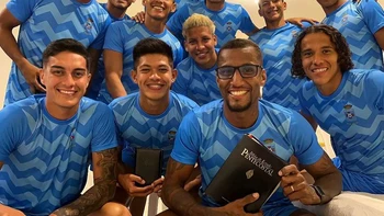 Jefferson Tavares, el pastor cristiano que se ha propuesto marcar 20 goles en Blooming esta temporada Jefferson Tavares, el pastor cristiano que se ha propuesto marcar 20 goles en Blooming esta temporada