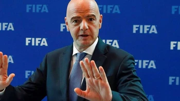 La FIFA depositará $us 500.000 a cada una de las federaciones La FIFA depositará $us 500.000 a cada una de las federaciones