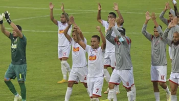 La ‘U’ de Vinto y Real Tomayapo levantarán el telón del torneo Apertura este viernes La ‘U’ de Vinto y Real Tomayapo levantarán el telón del torneo Apertura este viernes