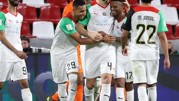 Al Jazira goleó 4-1 al Pirae en el inicio del Mundial de Clubes Al Jazira goleó 4-1 al Pirae en el inicio del Mundial de Clubes