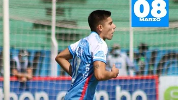 Ferrufino es candidato a reemplazar a Herrera en el medio campo de Blooming Ferrufino es candidato a reemplazar a Herrera en el medio campo de Blooming
