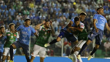 Oriente Petrolero-Blooming, un duelo de dos archirrivales que buscan la cima Oriente Petrolero-Blooming, un duelo de dos archirrivales que buscan la cima