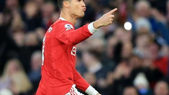 Cristiano Ronaldo se convierte en el máximo goleador de la historia en partidos oficiales Cristiano Ronaldo se convierte en el máximo goleador de la historia en partidos oficiales
