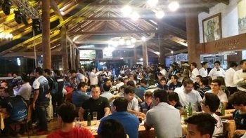 Blooming anuncia la gran cena celeste Blooming anuncia la gran cena celeste