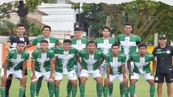 Copa Santa Cruz: Oriente Petrolero goleó para liderar el grupo de D Copa Santa Cruz: Oriente Petrolero goleó para liderar el grupo de D
