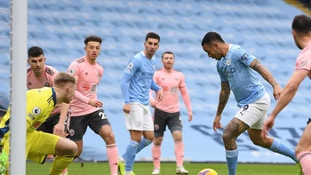 <br />
Manchester City suma doce victorias consecutivas y es más líder en la Premier League<br />
<br />
Manchester City suma doce victorias consecutivas y es más líder en la Premier League<br />