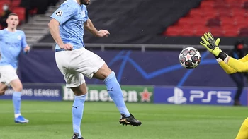Manchester City repitió la dosis ante el "Gladbach" Manchester City repitió la dosis ante el "Gladbach"