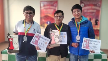 Bolaños y Gareca vencieron en el primer Grand Prix Nacional de Ajedrez Bolaños y Gareca vencieron en el primer Grand Prix Nacional de Ajedrez