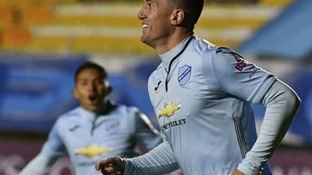 Bolívar se impone en el primer round ante Junior (2-1) Bolívar se impone en el primer round ante Junior (2-1)