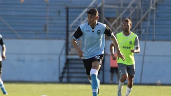 San Antonio perdió (2-1) su primer amistoso en Ecuador ante Manta FC San Antonio perdió (2-1) su primer amistoso en Ecuador ante Manta FC