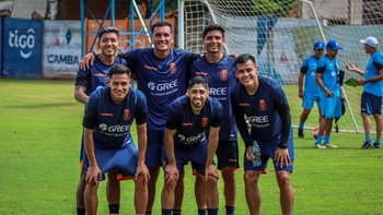 Blooming entra en acción en la Copa Libertadores 2025 recibiendo a El Nacional Blooming entra en acción en la Copa Libertadores 2025 recibiendo a El Nacional