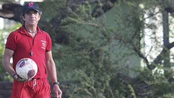 Luis Cristaldo: “No sé por qué nunca me saqué una foto a solas con Maradona” Luis Cristaldo: “No sé por qué nunca me saqué una foto a solas con Maradona”