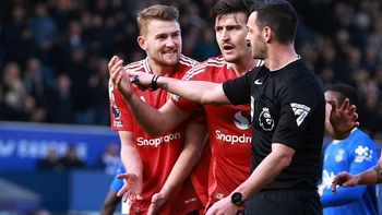 El Manchester United se salva de la derrota (2-2) pero agranda las dudas El Manchester United se salva de la derrota (2-2) pero agranda las dudas