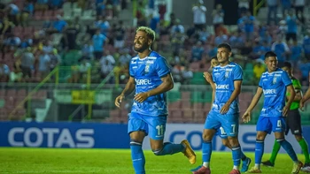 Blooming quiere un buen resultado en Cochabamba para encarar la revancha ante Wilstermann Blooming quiere un buen resultado en Cochabamba para encarar la revancha ante Wilstermann
