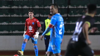 Con ‘Pato’ Rodríguez como arquero, Bolívar golea a Aurora (5-1) y avanza a ‘semis’ Con ‘Pato’ Rodríguez como arquero, Bolívar golea a Aurora (5-1) y avanza a ‘semis’
