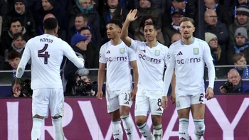 Aston Villa derrotó (1-3) a Brujas y toma ventaja en los octavos de la Champions Aston Villa derrotó (1-3) a Brujas y toma ventaja en los octavos de la Champions