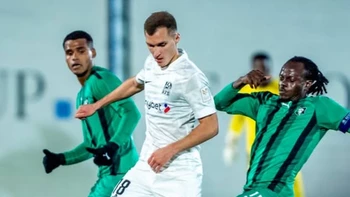 Enzo Monteiro fue titular en la derrota (1-2) del FK Auda ante el Rigas FC Enzo Monteiro fue titular en la derrota (1-2) del FK Auda ante el Rigas FC