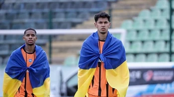 Diego Arroyo se incorpora a la Verde tras jugar un amistoso en Ucrania Diego Arroyo se incorpora a la Verde tras jugar un amistoso en Ucrania