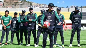 El preparador físico de la selección recibirá a los cuatro legionarios que llegarán directo a Lima El preparador físico de la selección recibirá a los cuatro legionarios que llegarán directo a Lima