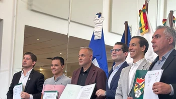 FBF y CAINCO firman acuerdo para la realización de la final única de la Copa Sudamericana 2025 FBF y CAINCO firman acuerdo para la realización de la final única de la Copa Sudamericana 2025