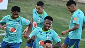 Una selección brasileña sin Neymar empieza a entrenarse para el partido ante Colombia Una selección brasileña sin Neymar empieza a entrenarse para el partido ante Colombia