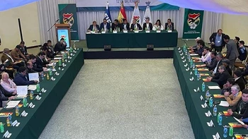 Congreso Ordinario de la FBF se realizará el 21 de abril en La Paz Congreso Ordinario de la FBF se realizará el 21 de abril en La Paz