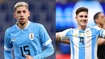 Uruguay, sin Suárez, tratará de acercarse al líder Argentina, que no tendrá a Messi Uruguay, sin Suárez, tratará de acercarse al líder Argentina, que no tendrá a Messi