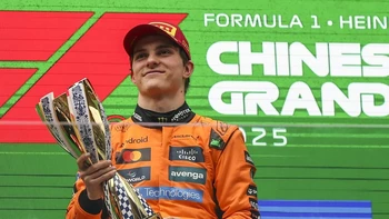 Piastri ganó el GP de China y firmó la segunda victoria consecutiva de McLaren Piastri ganó el GP de China y firmó la segunda victoria consecutiva de McLaren